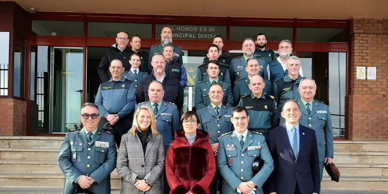 María Gámez es reuneix amb els responsables de la Guàrdia Civil a la demarcació de Lleida