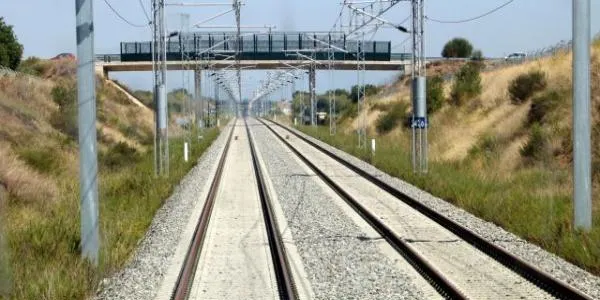 Adif invertirà 9,54MEUR en la millora dels passos superiors al tram Vandellòs-Tarragona