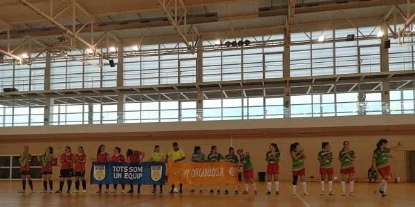 El Catllar Femení deixa escapar la victòria davant el Roquetes (3-3)