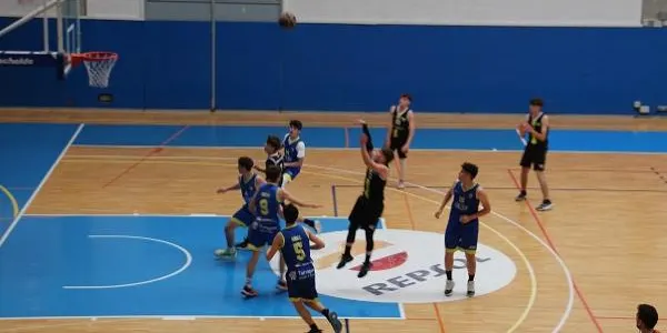 El Junior del CB Altafulla – BBG recupera la primera plaça sense jugar