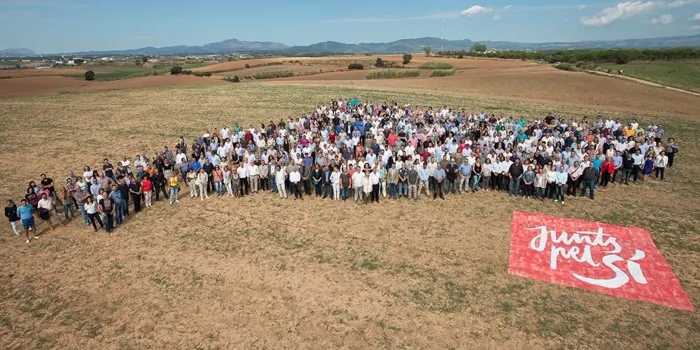 La crisi dels refugiats, protagonista a l'acte dirigit al món local de Junts pel Sí