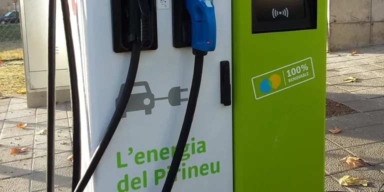 L'Alt Pirineu i Aran disposa de 136 carregadors per a vehicles elèctrics