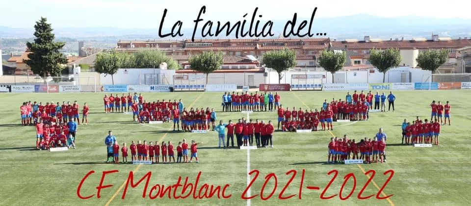 Festa a la platea de La Sala mentre els nens estaven a l'escenari amb el Mag Lari (fotos: Localpres