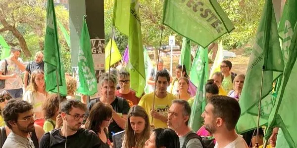 El nou curs escolar comença amb una vaga convocada per USTEC-STEs i CGT Ensenyament