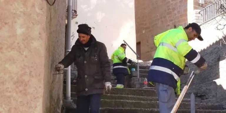 Tasques de manteniment a Agramunt amb el Programa Treball i Formació 2018