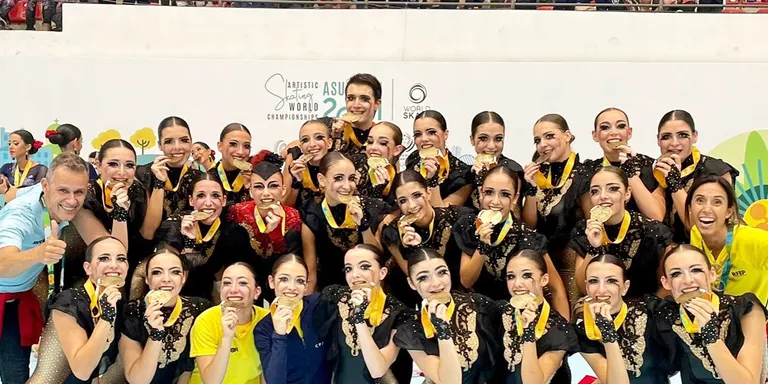 PATINATGE: El CPA Olot torna a marcar història i suma el 13è mundial de xou grans al Paraguai