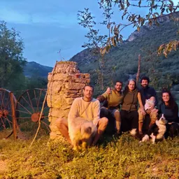 #1401 - Habitatge cooperatiu al Pallars i referències familiars - episode art