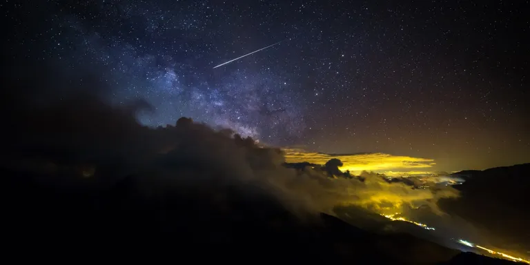 'Via làctia i meteorit des de la Devesa' guanya el 25è Concurs de Fotografia del Parc Cadí-Moixeró