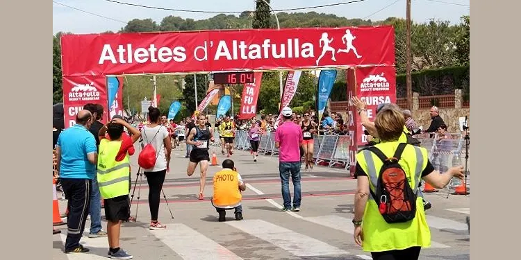 La Cursa 1r de Maig dels Atletes d’Altafulla celebra el seu 10è aniversari