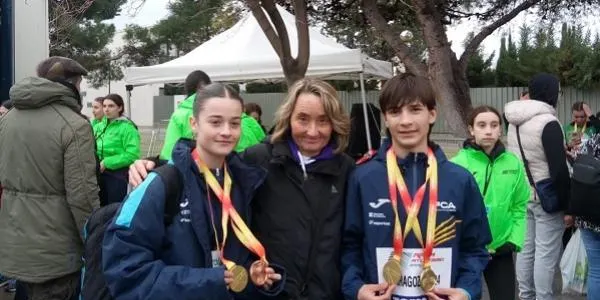 Els rierencs Marc i Júlia Suárez, medalla d’or i bronze en les categories Sub16 i Sub19 del Campionat d’Espanya de Marxa