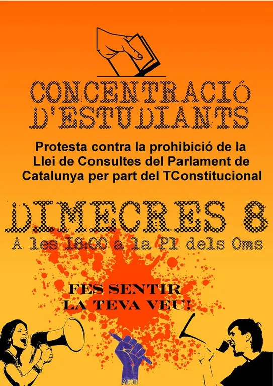 Concentració d'estudiants a la Seu en defensa de la consulta del 9-N