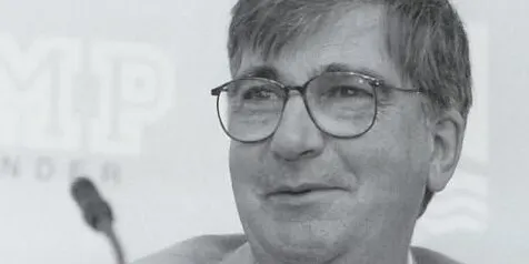 El PSC homenatja Ernest Lluch, aquest divendres, a la Biblioteca