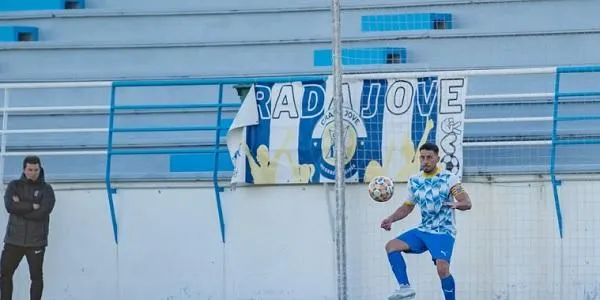 UD Torredembarra – Atlètic Valls: duel vibrant per la promoció d’ascens