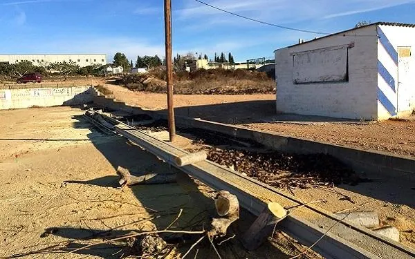 El camp de gespa de la Riera de Gaià estarà enllestit per Setmana Santa