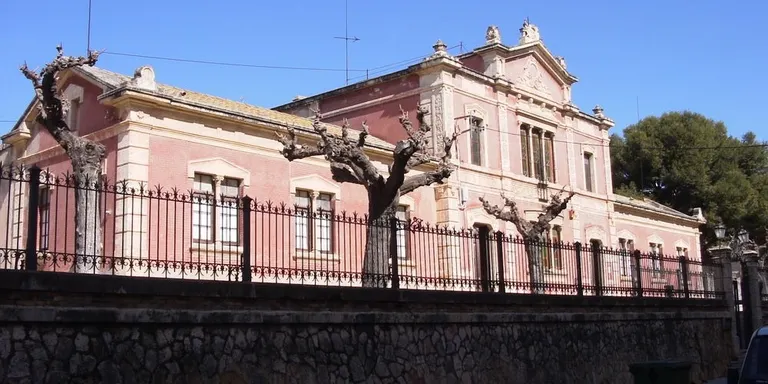 A consulta pública els reglaments de règim intern de l’Escola Municipal de Música, les Llars d’Infants i l’Escola d'adults Mar de Lletres