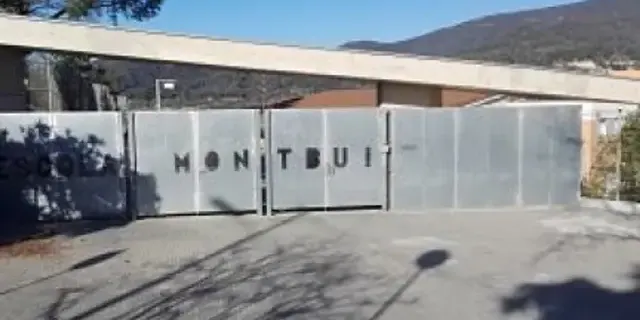 El Departament d'Educació reitera a l'AMPA de l'escola Montbui que la segona línia de P3 només es reobrirà si hi ha prou demanda