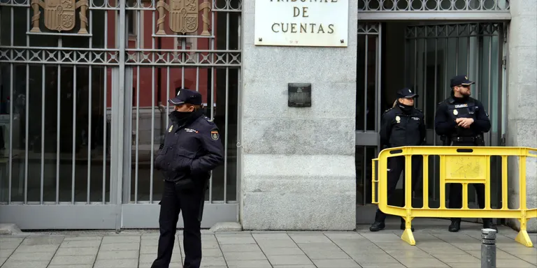 El Tribunal de Comptes jutja aquest divendres Mas, Puigdemont, Junqueras i 30 ex-alts càrrecs per l’1-O i Exteriors