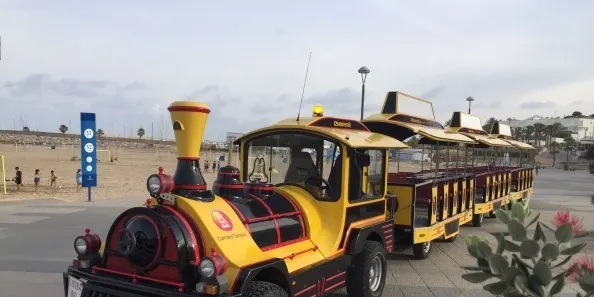 El trenet turístic de Torredembarra no tornarà aquest estiu
