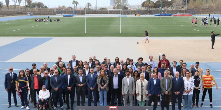"L'esport treu la llengua" la iniciativa de la UFEC i Òmnium