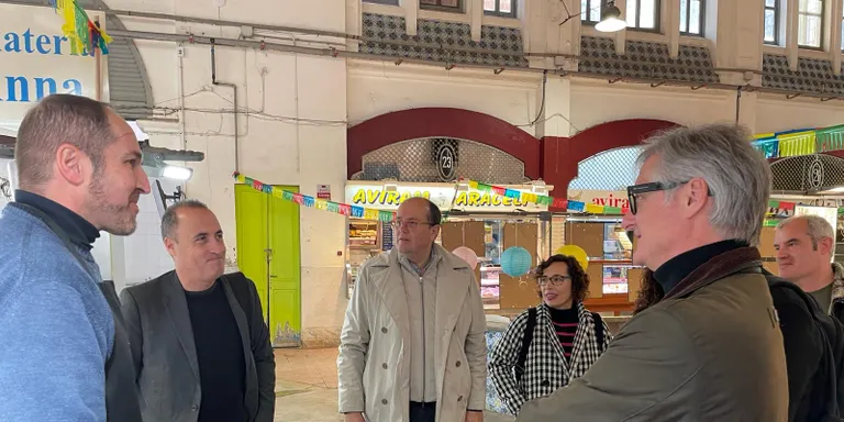 Ajuntament i Diputació es reuneixen per parlar del projecte de reforma del Mercat Municipal