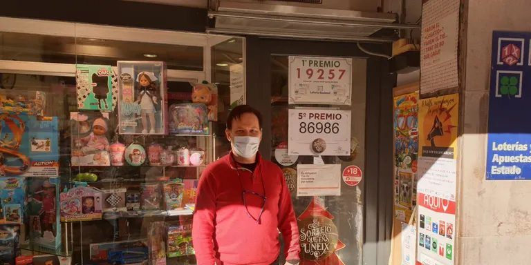 Un quiosc de Valls ven un dècim d’un cinquè premi del sorteig de Nadal
