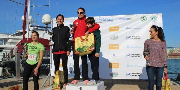 Marta Camps, primera en la Cursa Solidària de Tarragona en favor de La Marató de TV3
