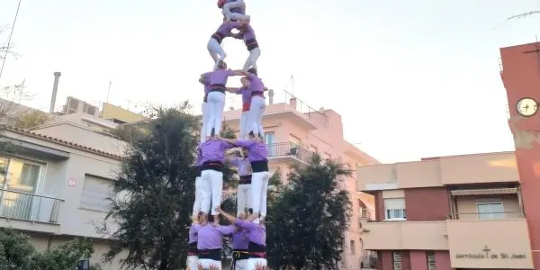 Els Castellers d'Altafulla tornen a ser colla de 7, amb el pols ferm