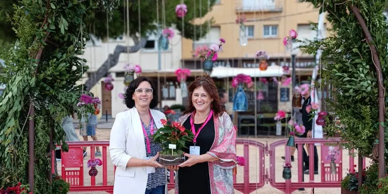 La iniciativa Viles Florides reconeix l'esforç de Solsona en el manteniment del verd urbà i l'enjardinament i la gestió dels recursos hídrics en temps de sequera