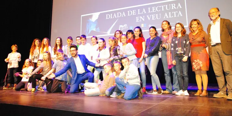 Les escoles ja preparen la IV Diada de Lectura en Veu Alta