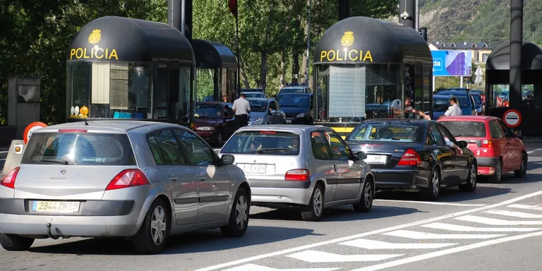 La CE nega que s'hagi sol.licitat a Espanya endurir els controls a la duana