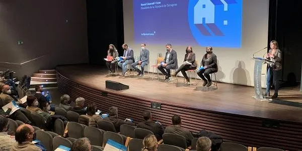 La sala infantil de la Biblioteca, un compostador per a La Portalada o la renovació de l'enllumenat, projectes subvencionables per la Diputació a Altafulla