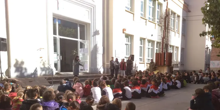 L'Escola Macià-Companys celebra el 75è aniversari