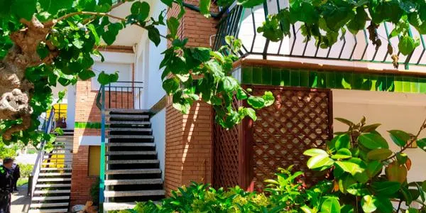 La Policia Local d’Altafulla deté tres persones per robar en fins a 6 habitatges del municipi