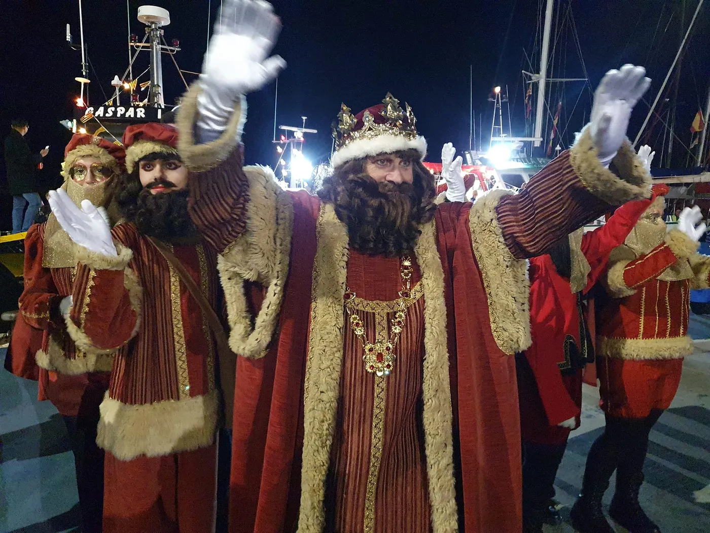 Els Reis Mags d’Orient tornen a portar la màgia i la il·lusió a Cambrils