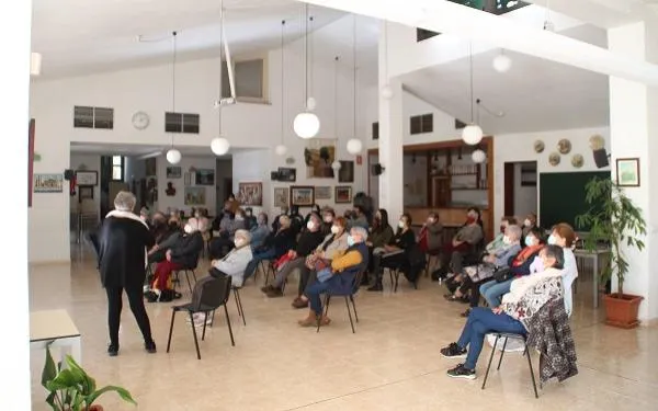 Bona acollida en l'acte de presentació de l'Aula d'Extensió Universitària de la URV per a la Gent Gran d'Altafulla
