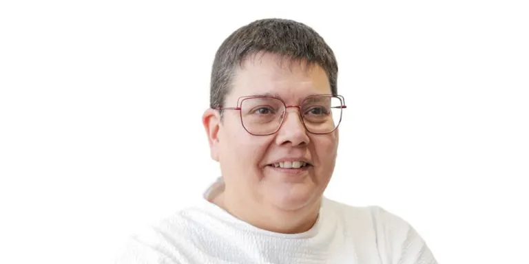 La candidata de Junts per Solsona, Elis Colell, qualifica de "desnonament a mitges" el fet que l'Associació de Festes del Carnaval es quedi sense taller