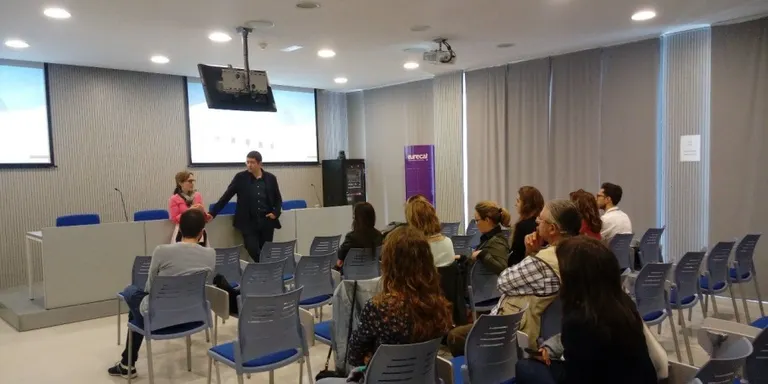 Vallsgenera aplega a les empreses del sector agroalimentari per visitar el Centre Tecnològic d’Innovació i Salut de Reus