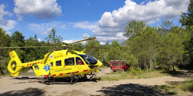 Un motorista ferit en una caiguda a Peramola