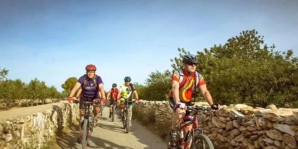 La Penya Ciclista d’Altafulla protagonitza la nova sessió de la Capsa dels Contes