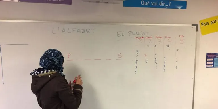L'AUP acusa el PP i C's d'atiar el conflicte de la llengua