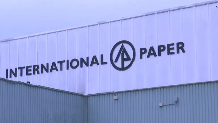 International Paper rebutja l'oferta de l'empresa Cristian Lay