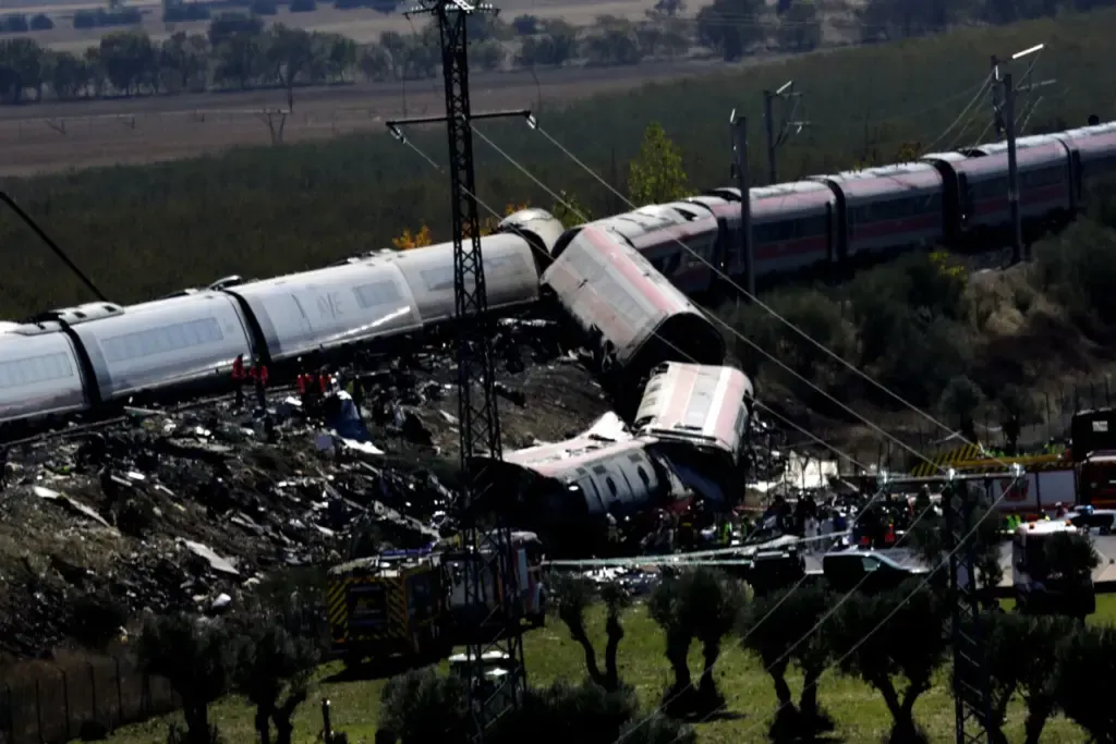 El accidente ferroviario de Toledo deja 64 muertos y decenas de heridos, según el último balance publicado