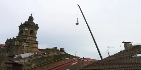 TOQUE DE CAMPANAS MANUAL EL SÁBADO 21 A LAS 12:00 HORAS EN HONDARRIBIA Y CENTENARES DE CIUDADES EUROPEAS