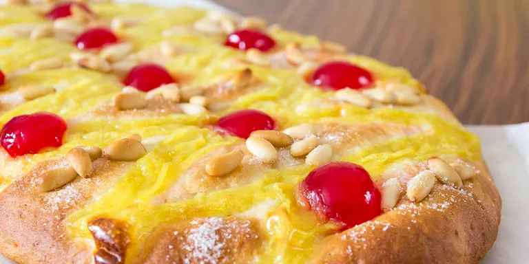 32ena Mostra de Coques i Postres Casolans per la Festa Major Petita