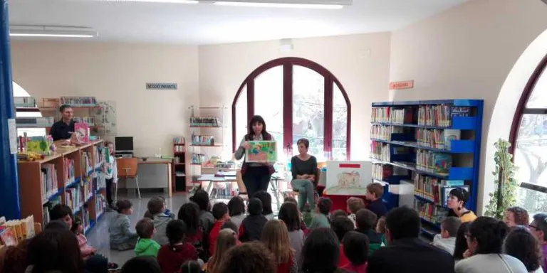 Sessió de l'Atrapacontes amb la Garba