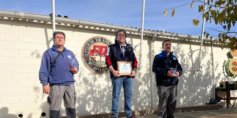 Jesús Arribas, del Club de Tir Olímpic Cambrils, s’emporta dues medalles al Trofeu de Fusellers