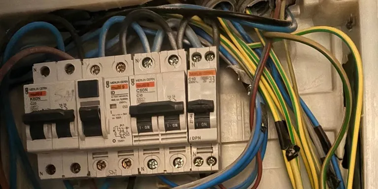 Apagada elèctrica generalitzada a tot l'Estat espanyol