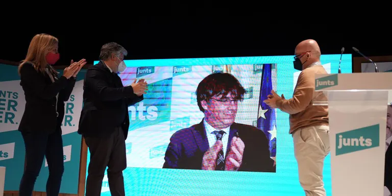 Eleccions 14F: Junts per Catalunya reuneix Boye, Puigdemont i Rull al Teatre Principal