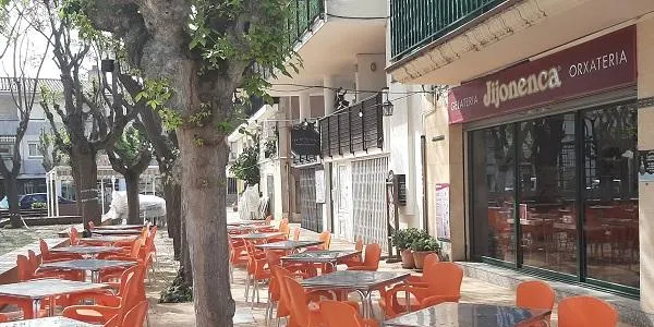 Els bars i restaurants d’Altafulla podran ampliar les seves terrasses de manera gratuïta