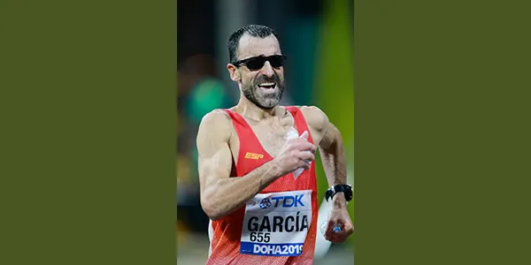 Garcia Bragado torna a fer història: 8è al Mundial de Doha i serà als Jocs de Toquio amb 50 anys